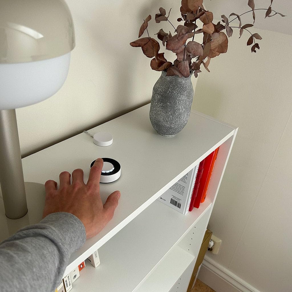 Hub Mini | Smart Home Hub | Controls Matter, Alexa, SmartThings, Philips Hue, Nanoleaf, Govee… Compatible Devices Through Flic Button or Flic Twist